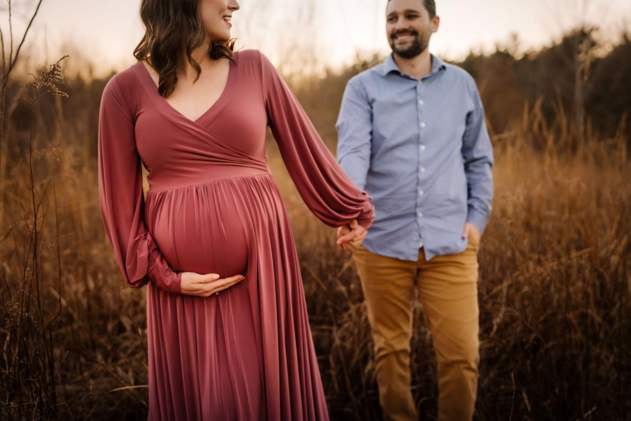 St. Louis Maternity Photographer | Professional Maternity Photography